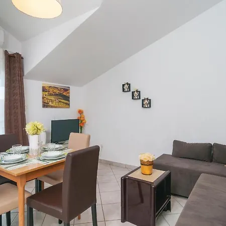 One-bedroom In Daire *